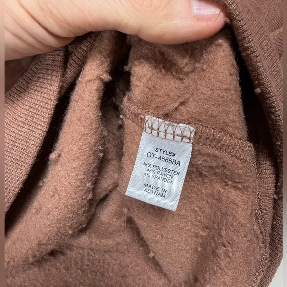 Judith March Oversized Cropped Soft Brown COWGIRL Embroidered Sweatshirt - Picture 4 of 7